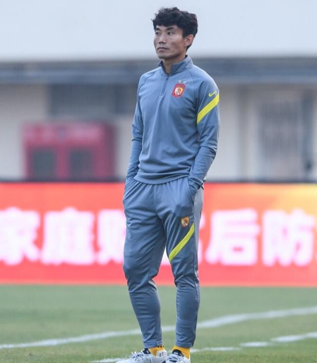 英雄联盟赛事官网-【观察】郑智回归，广州队吹响保级号角