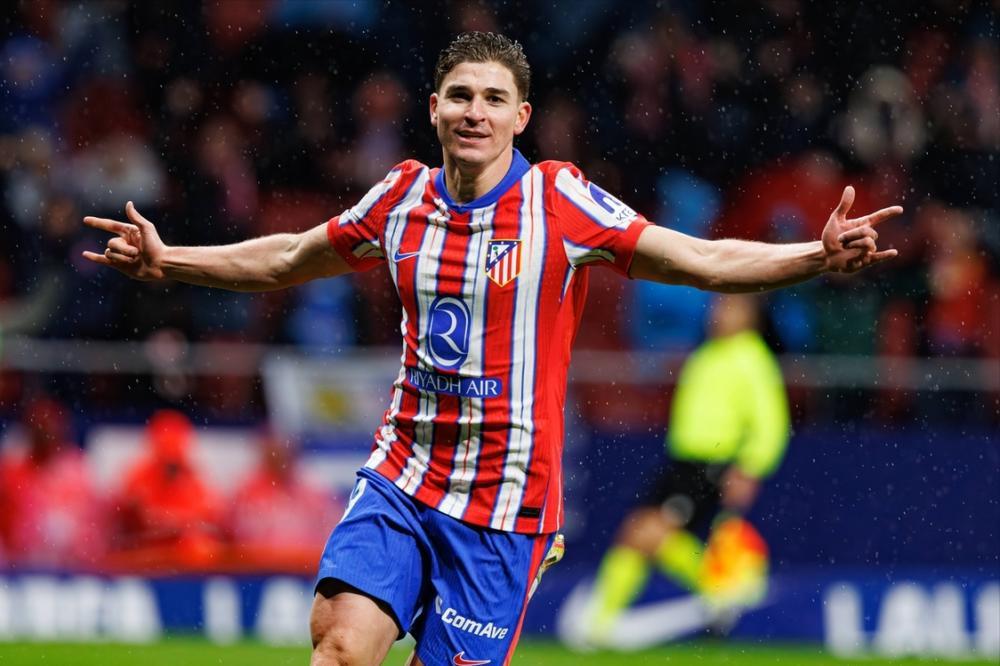 英雄联盟直播-重返英超？阿尔瓦雷斯不满马竞，阿森纳、切尔西同时开启谈判